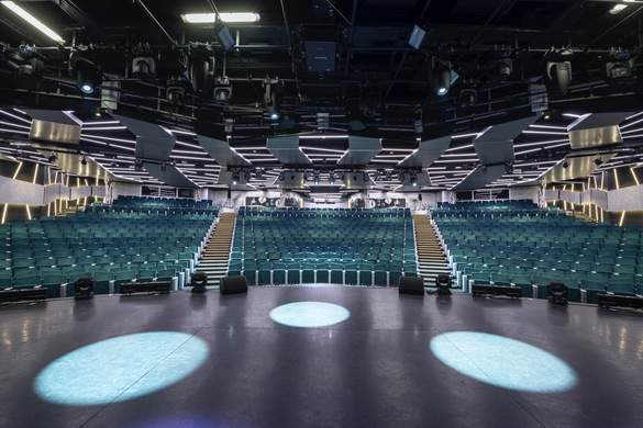 MSC Cruises, MSC Bellissima, The London Theatre 3, Copyrights - MSC Rights, Ivan Sarfatti.jpg